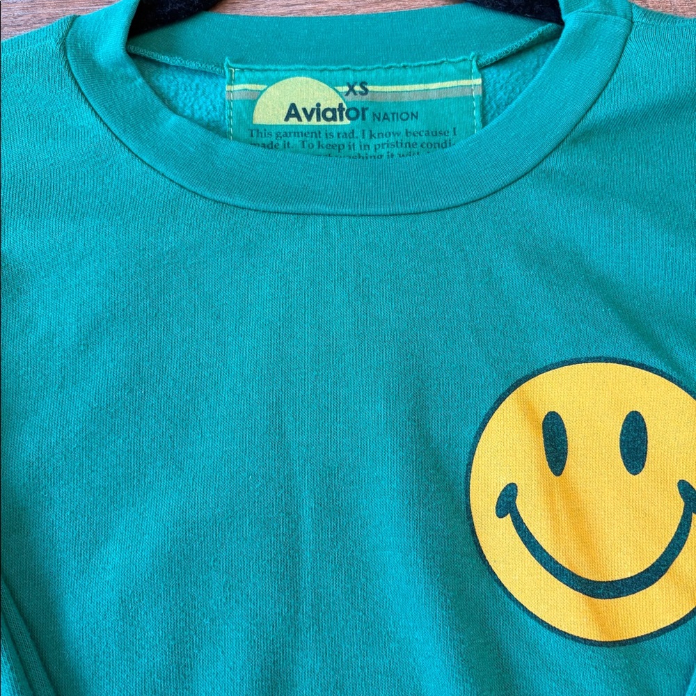 AVIATOR NATION SMILEY 2 RELAXED SWEATSHIRT-KELLY GREEN - Picture 2 of 4